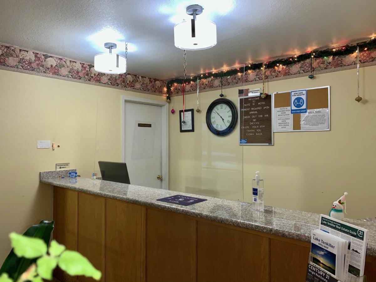 Suite 16 Motel - Housity