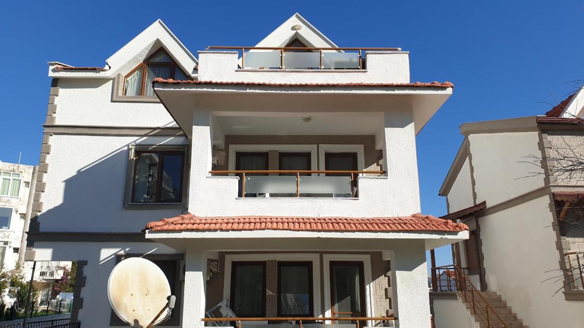 2 plus 1 apartment in the center of Datca with a view, 4 minutes to the beach - Housity