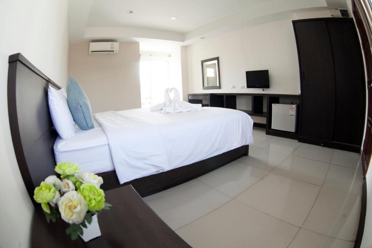 วีรวรรณ เพลส Weerawan Place - Housity