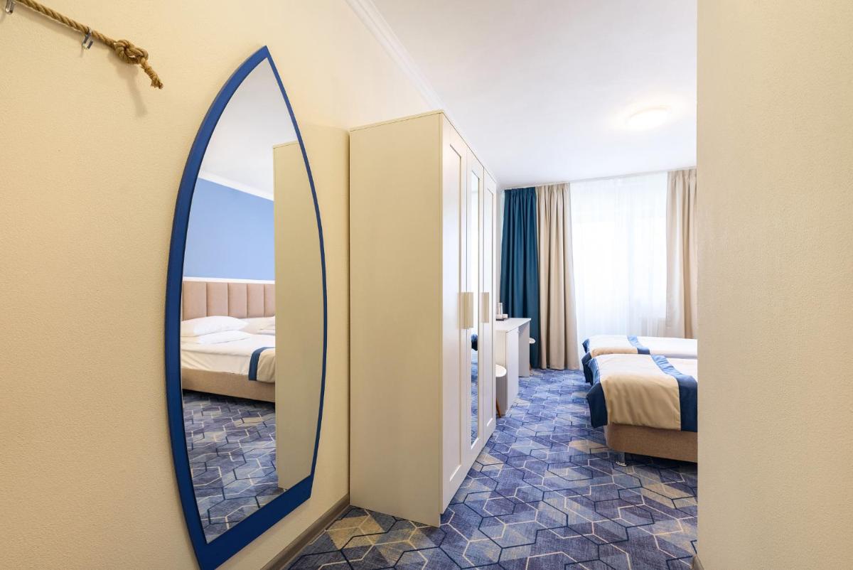 Riverside by Welna - Housity