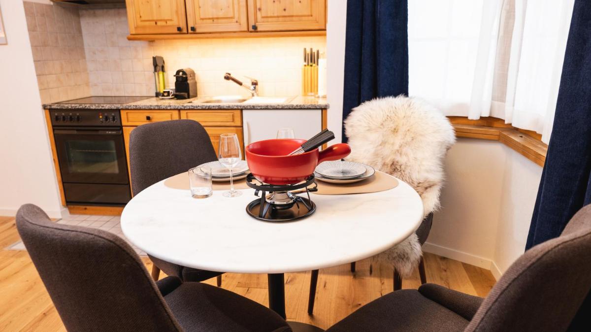 Wunderstay Alpine 16 Chic Studio Central Location - Housity