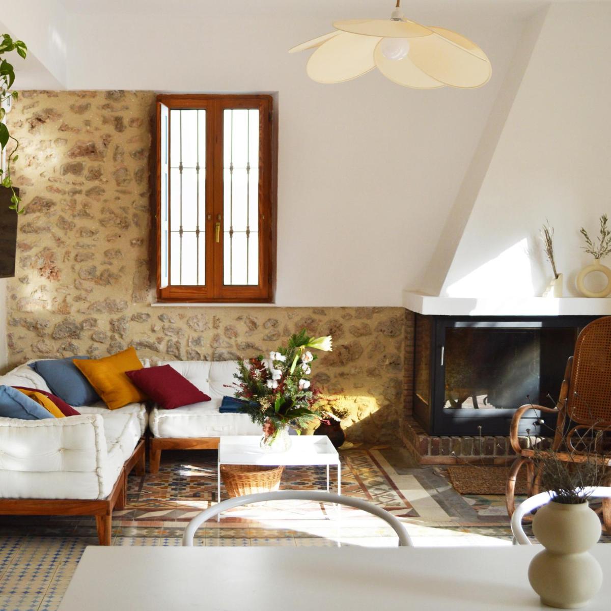 Villa Serrano La casa rural de los mil suelos - Housity