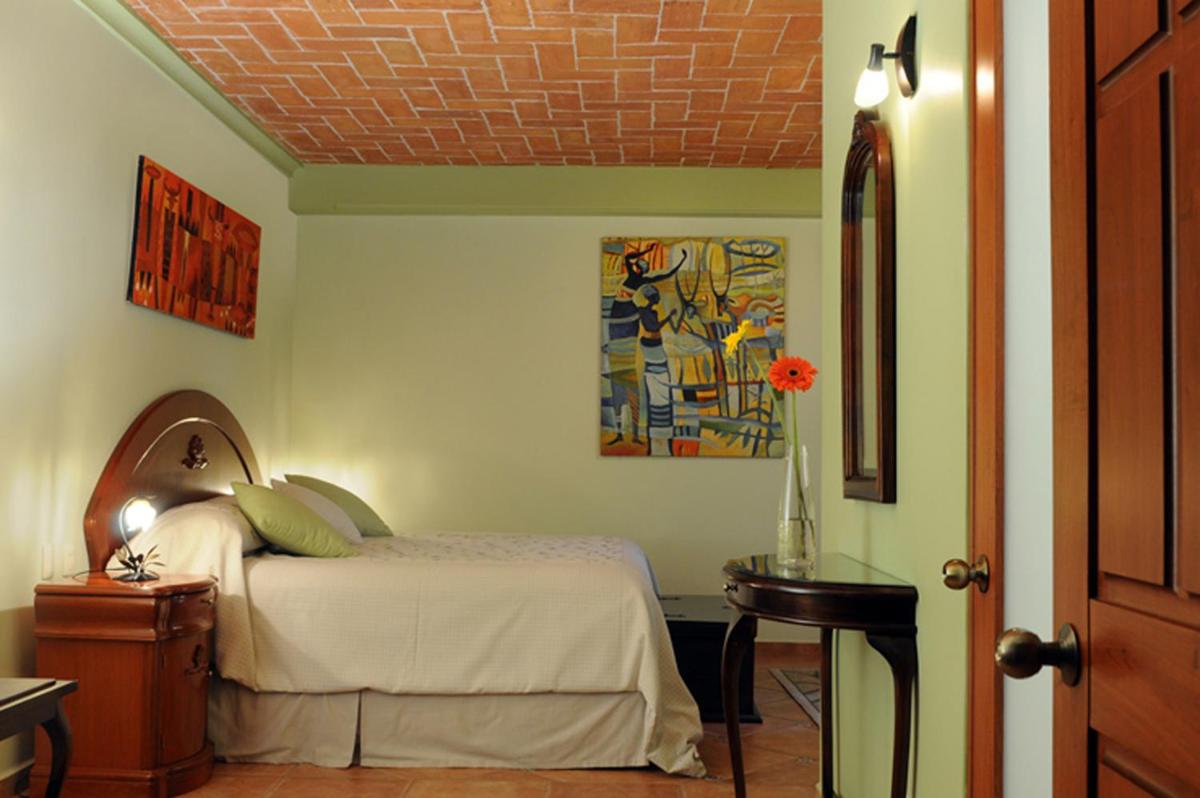 Marhialja Hotel Boutique - Housity