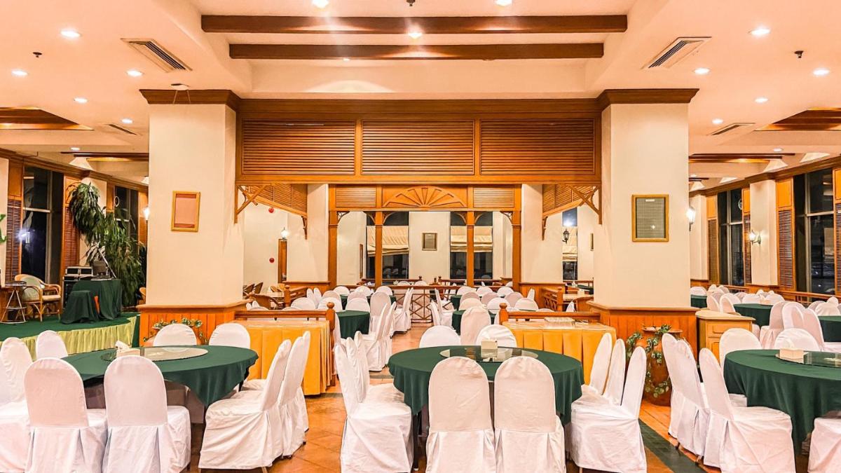K Park Grand Hotel SHA PLUS certified - Housity