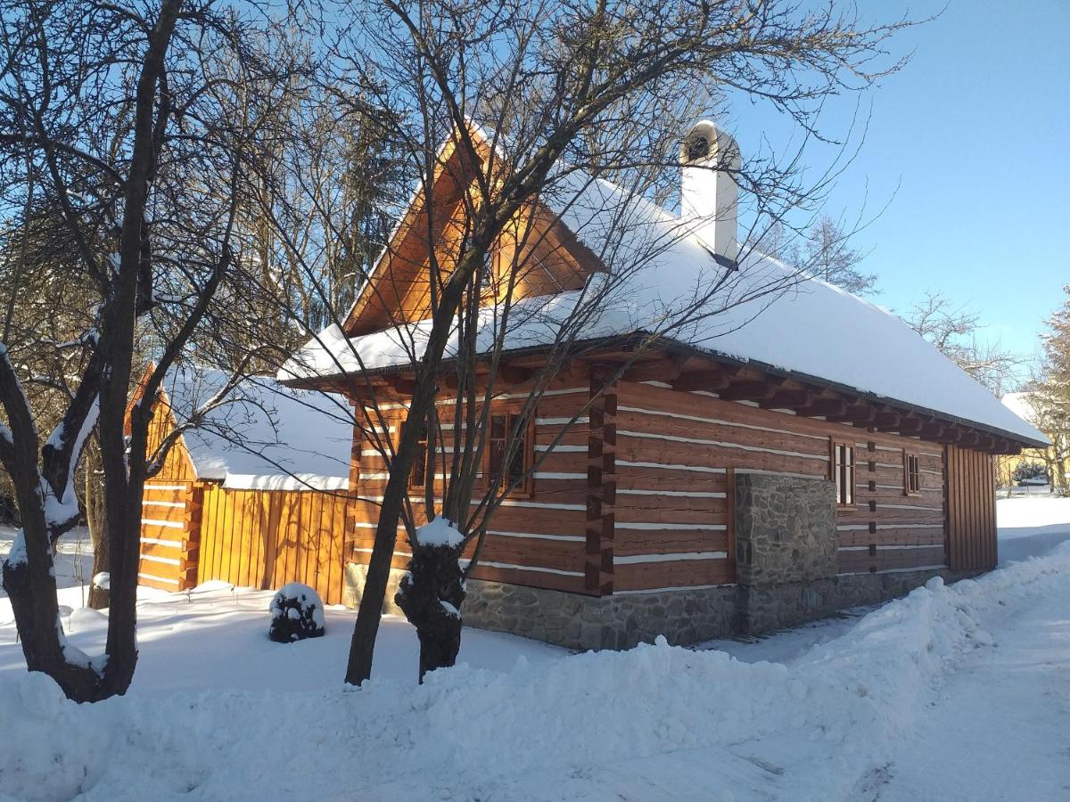 Roubenka Telecí - Housity