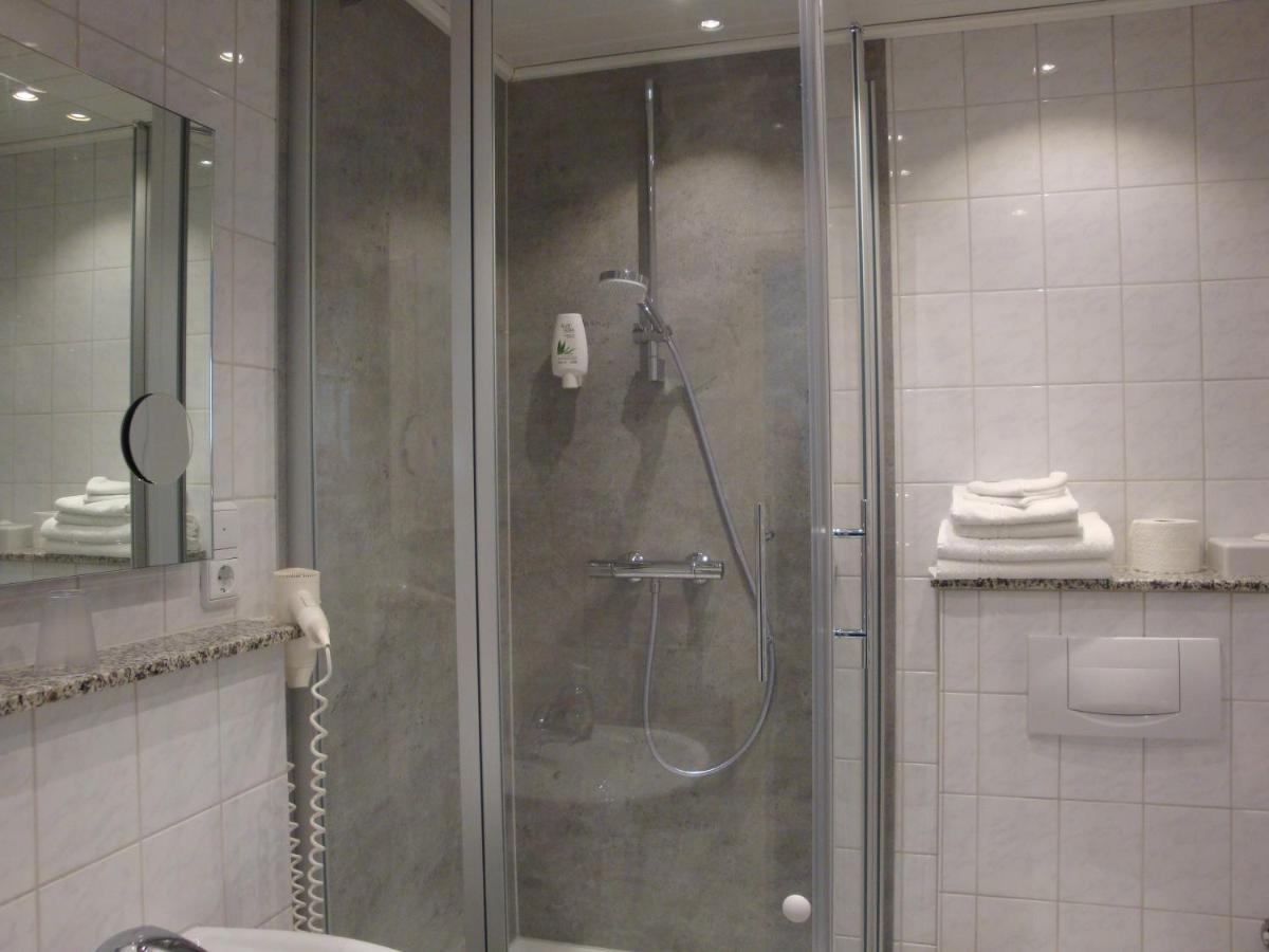 Hotel Bellevue - Housity