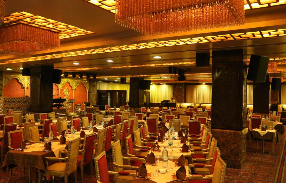 Suitetrails - Elite Crystal Hotel