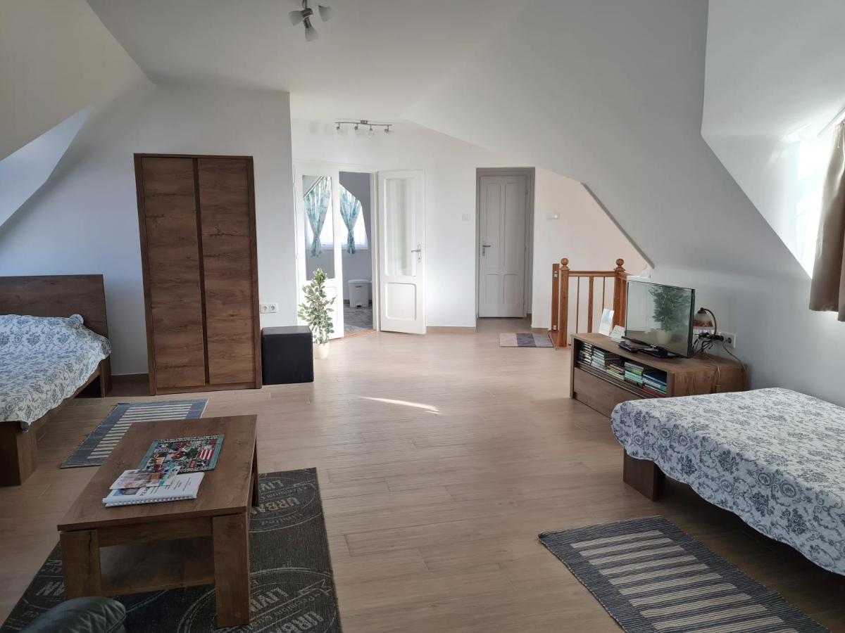 P16 Apartment - Housity