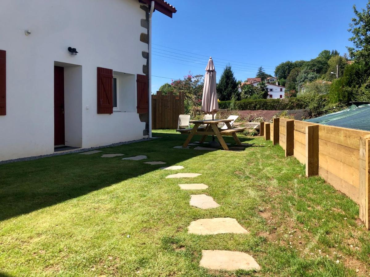 Duplex rénové - Ferme basque du XVIIIe - Housity