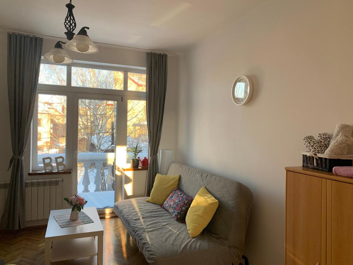 White Apartment House - Housity