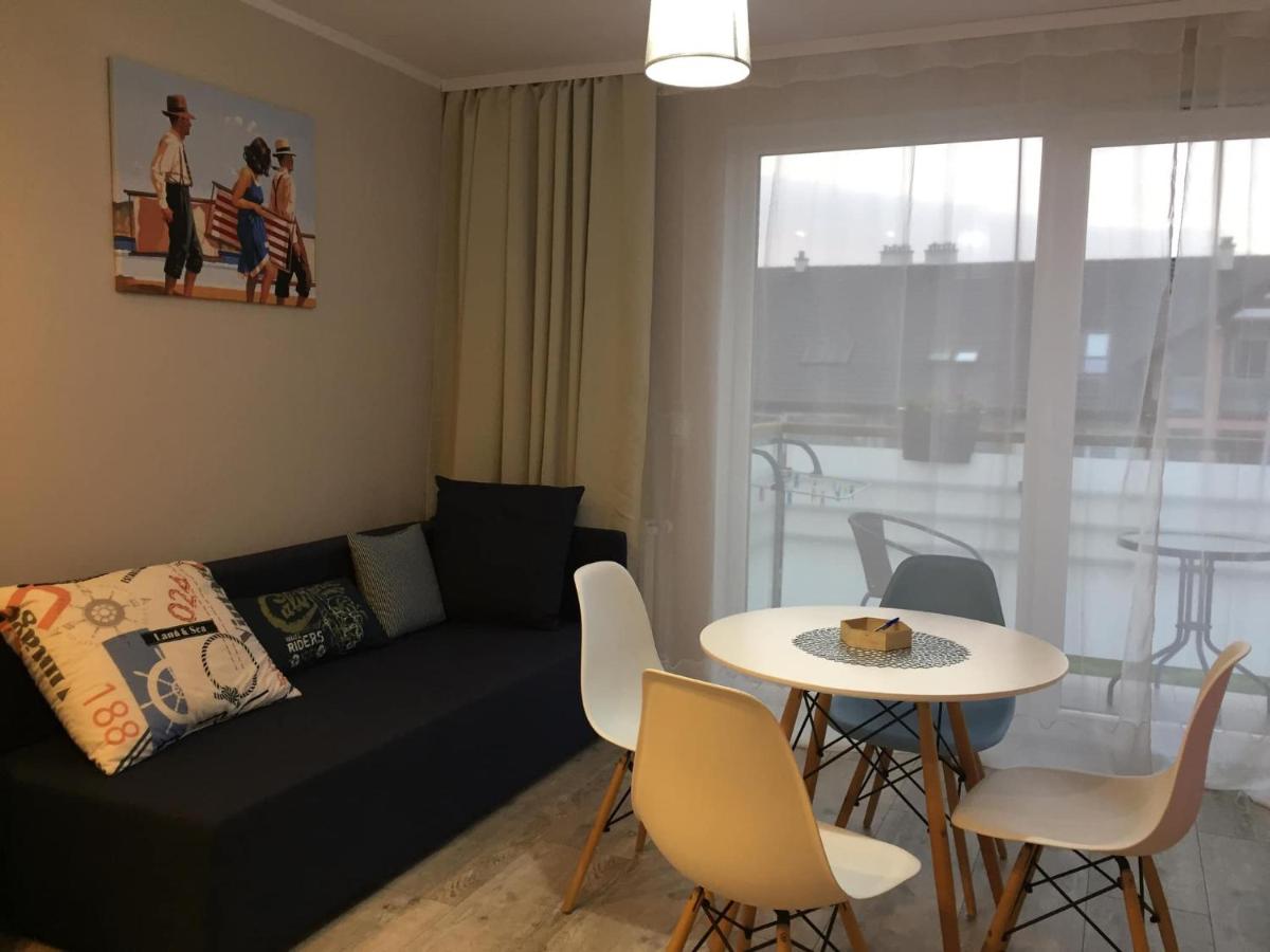 Apartament Osiemnastka, nad morzem, najwygodniejszy dla par, jednopokojowy typu studio - Housity
