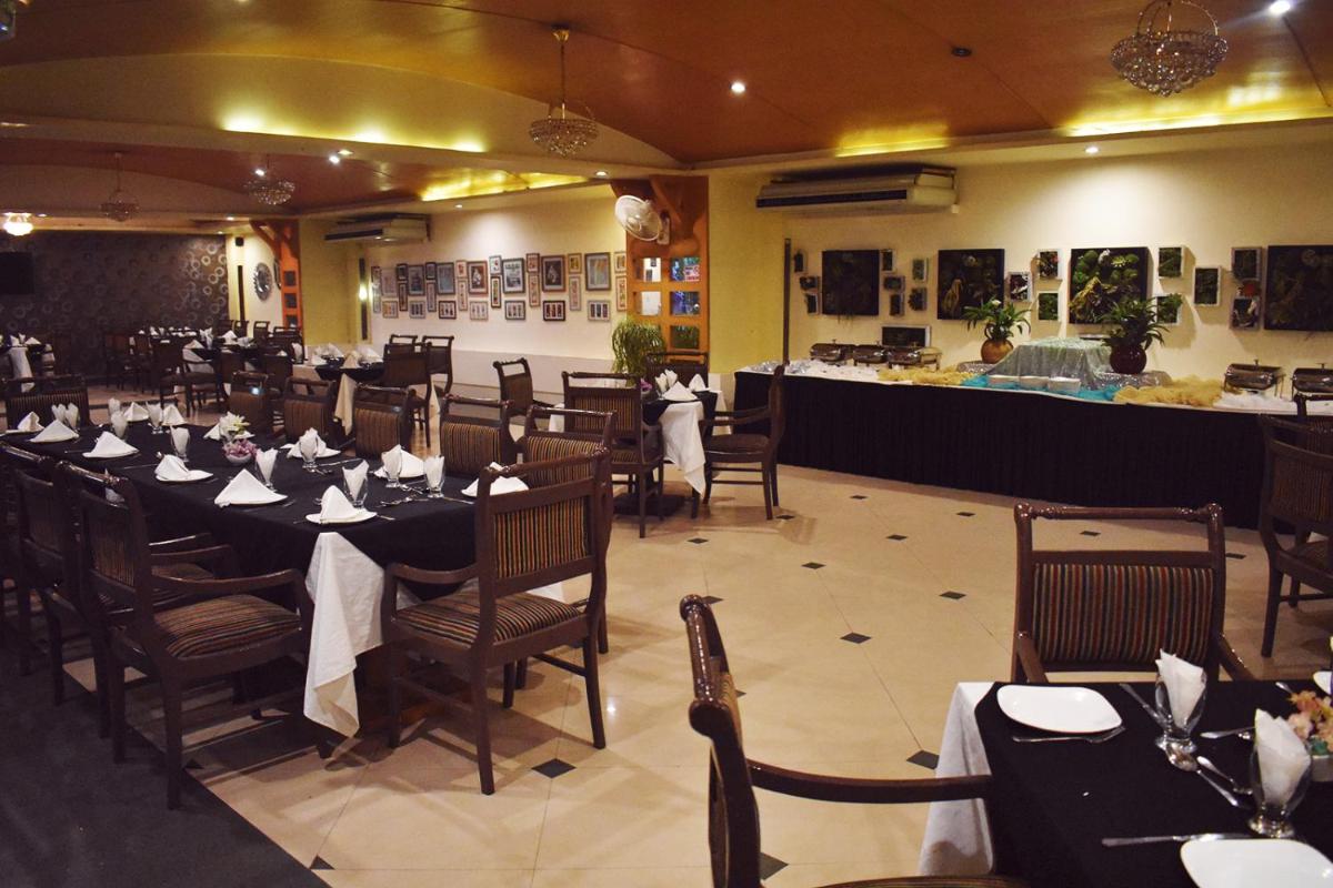 Hotel Royal Palace - Housity