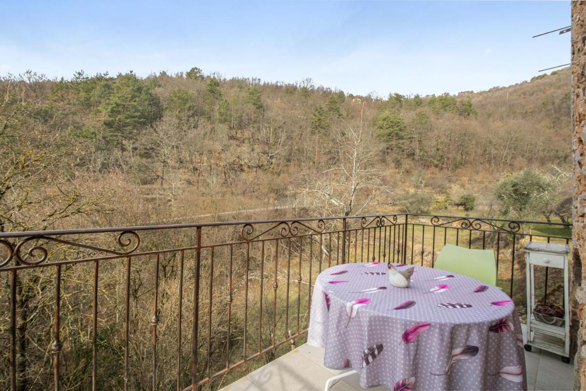 Maison confortable proche du parc national du Mercantour. - Housity