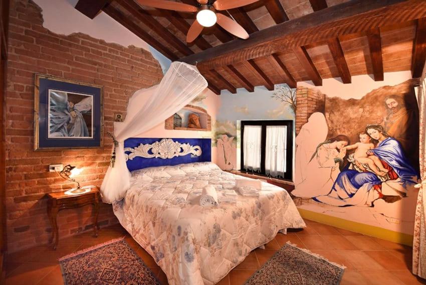 Casetta Rossa - Housity