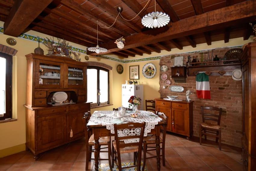 Casetta Rossa - Housity
