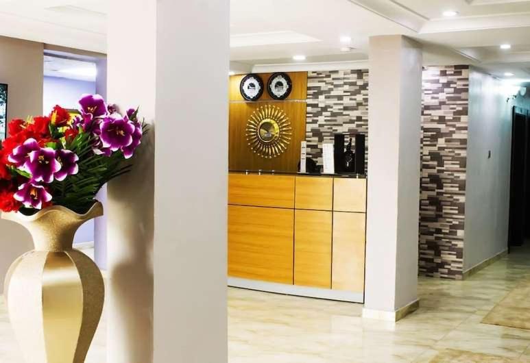 Oragon  and Suites - Housity