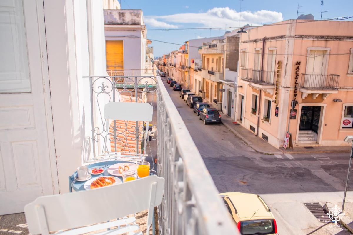 LE 4 PERLE Apartments - Housity