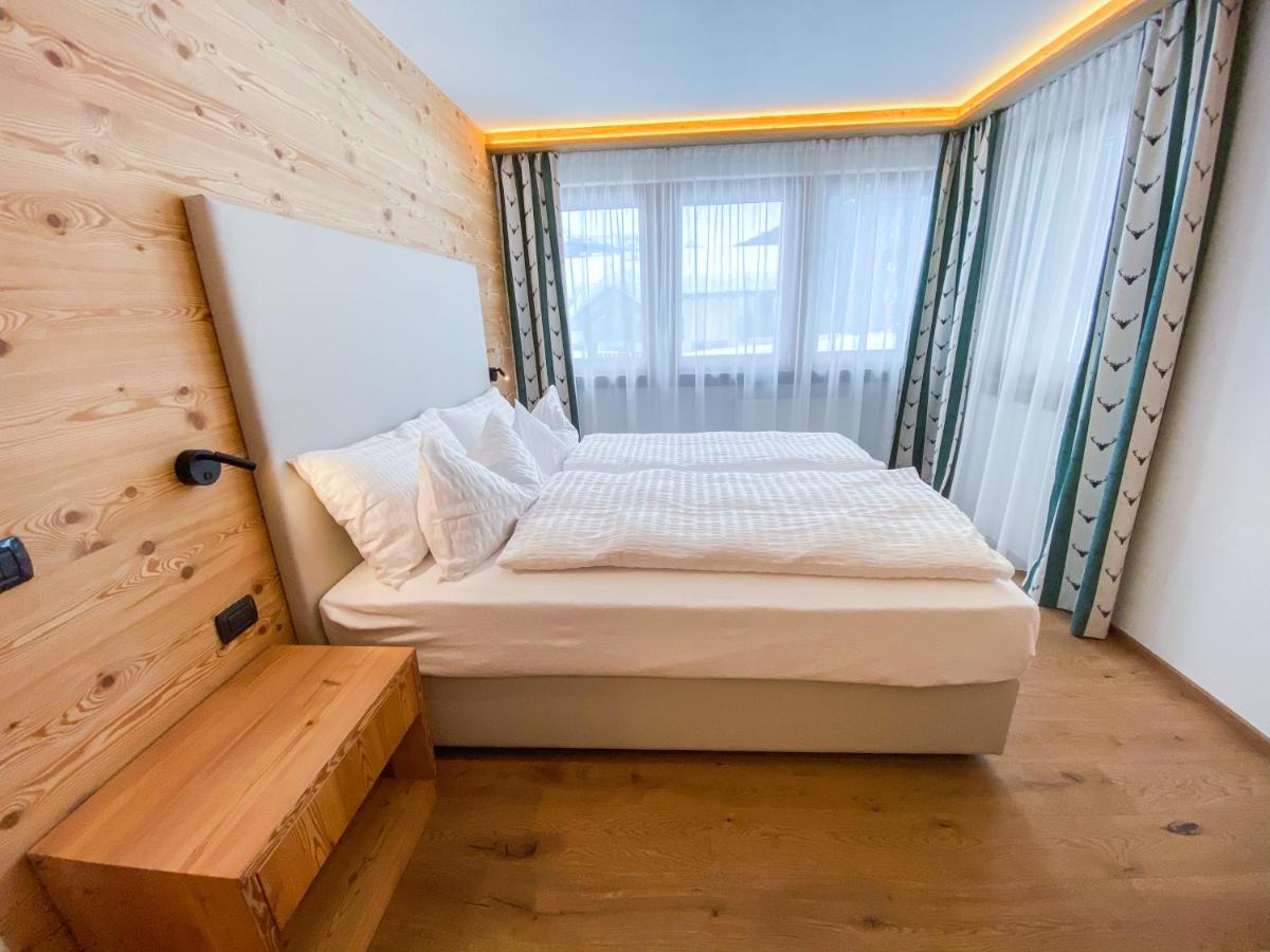 Lares Garden House - Housity