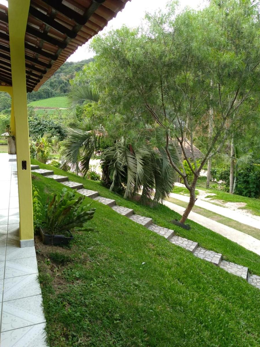 Casa com Flores - Housity