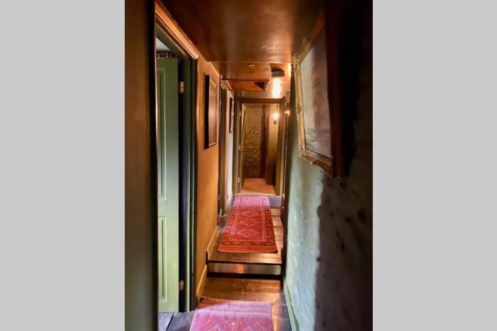 17th Century Boutique Getaway in the Countryside - Housity