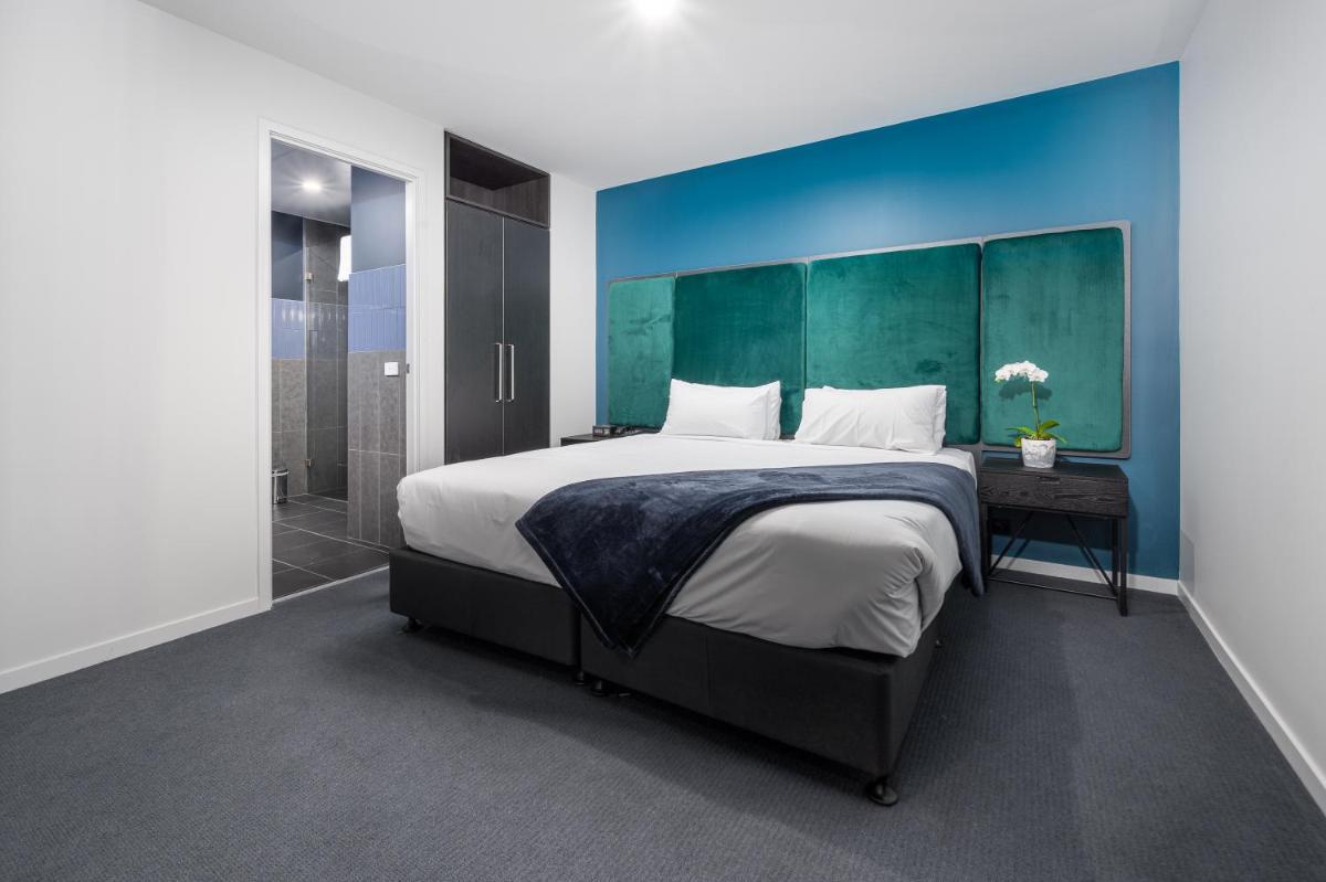 Oros Hotel and Apartments - Housity