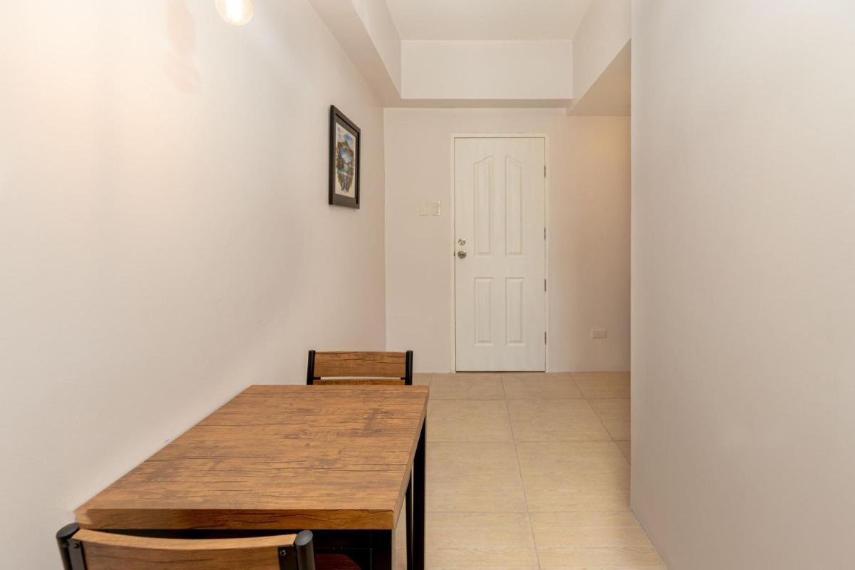 The Colonial Residences - Housity