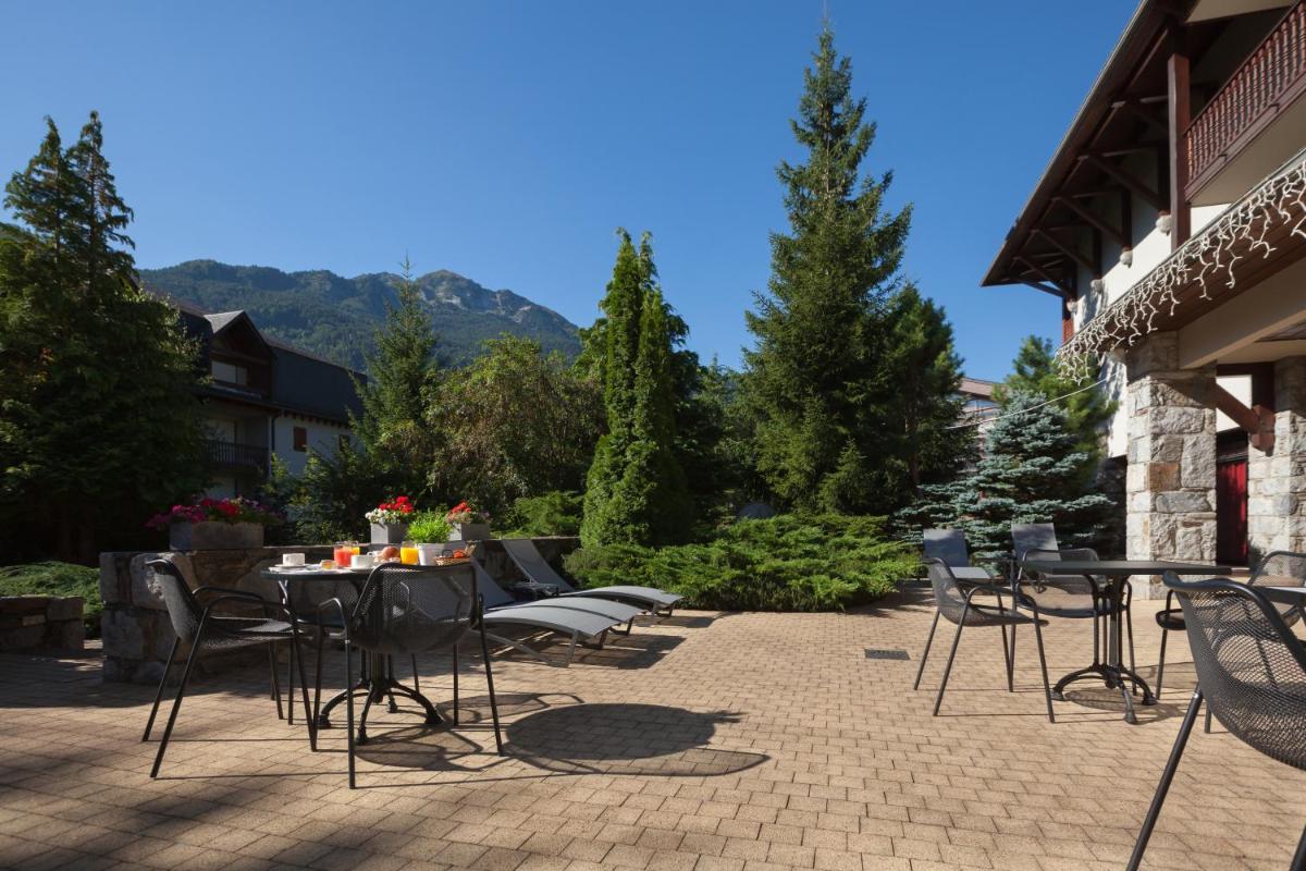 Vue générale sur la montagne ou vue sur la montagne depuis l'hôtel