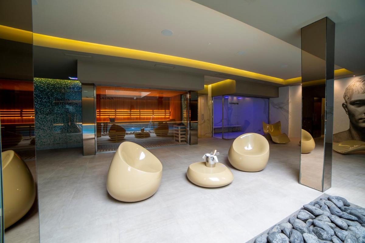 Zona de estar de Hotel Spa Elia