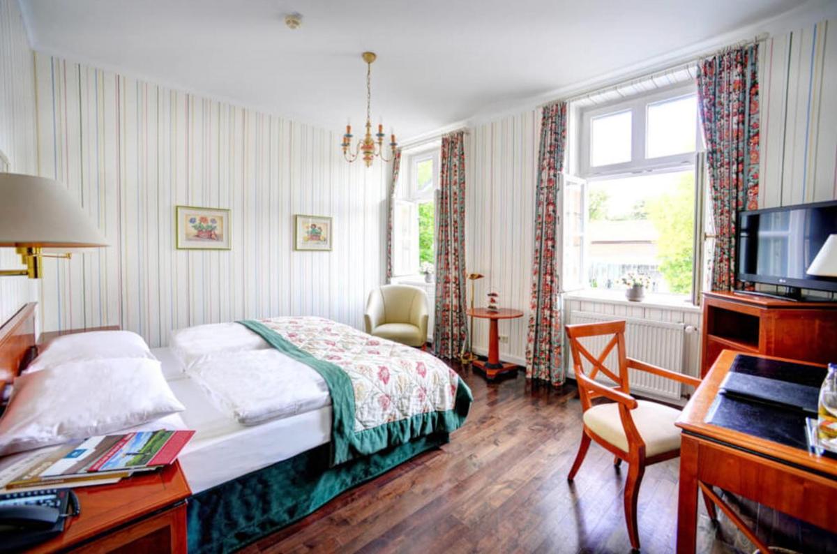 Gräflicher Park Health & Balance Resort - Housity