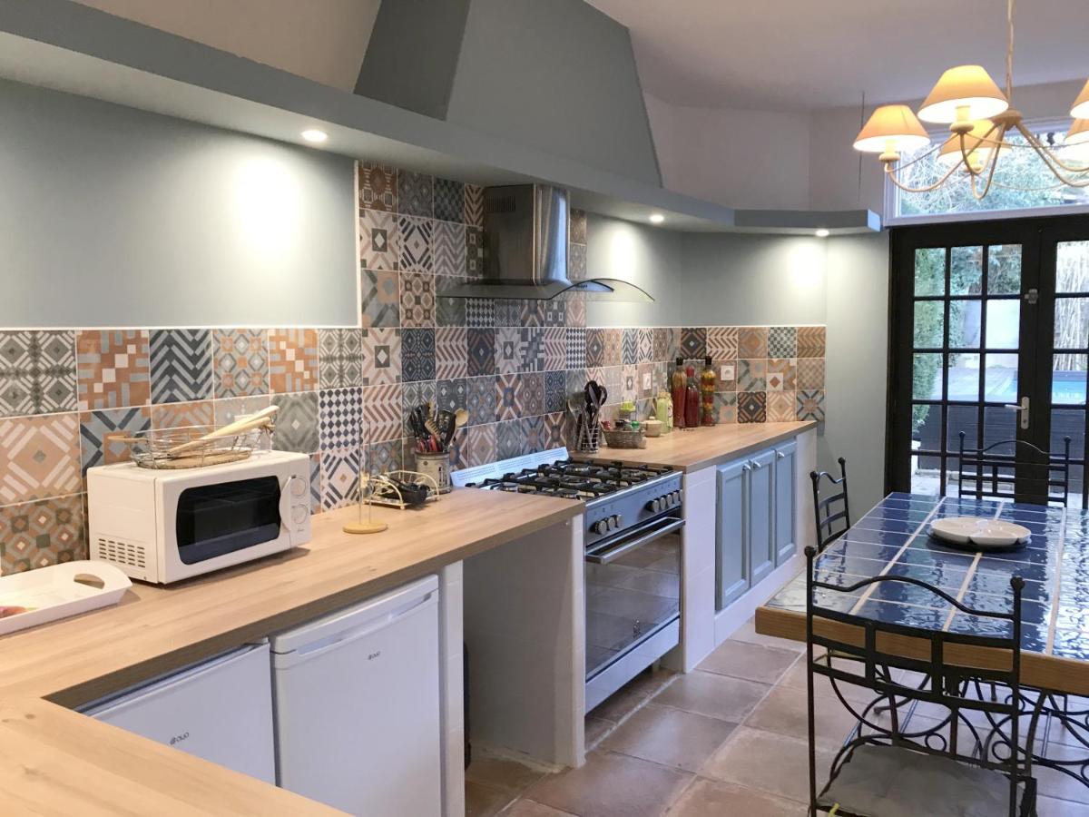 Hibiscus House - Housity