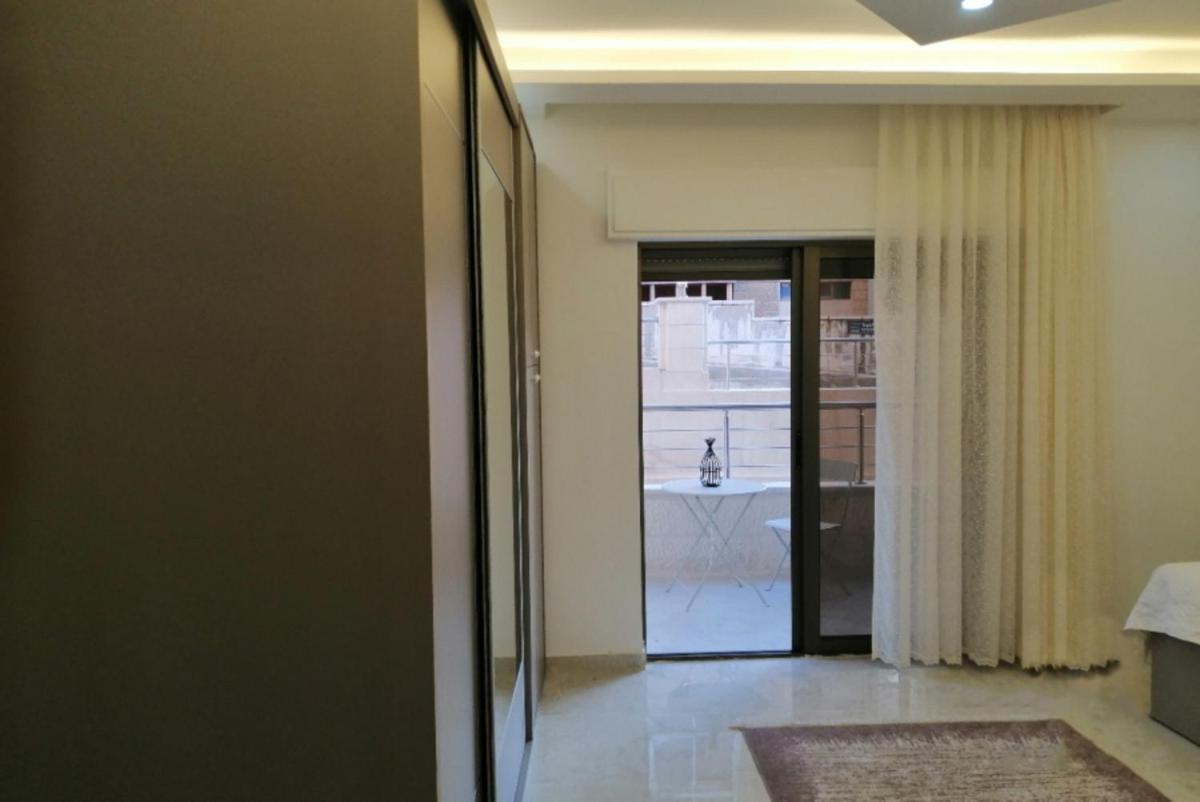 Amazing one Bedroom Apartment in Amman Elwebdah 1 - Housity
