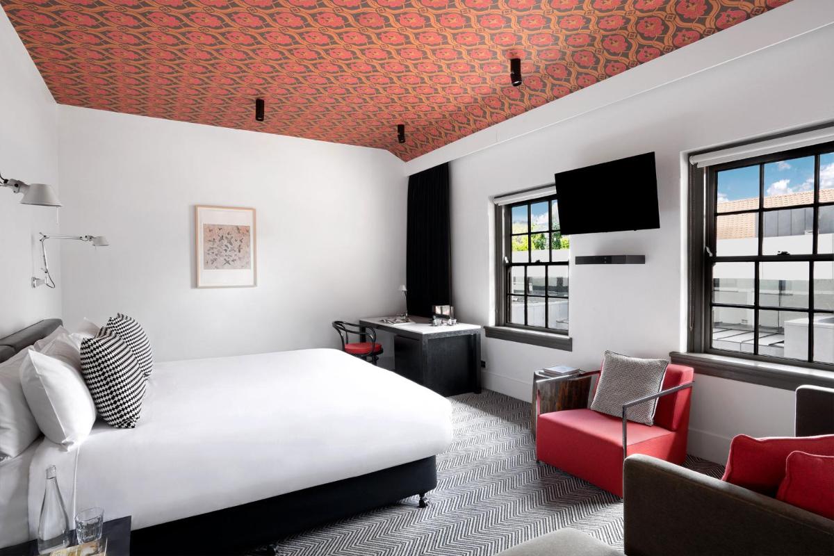 Suitetrails - Peppers Gallery Hotel