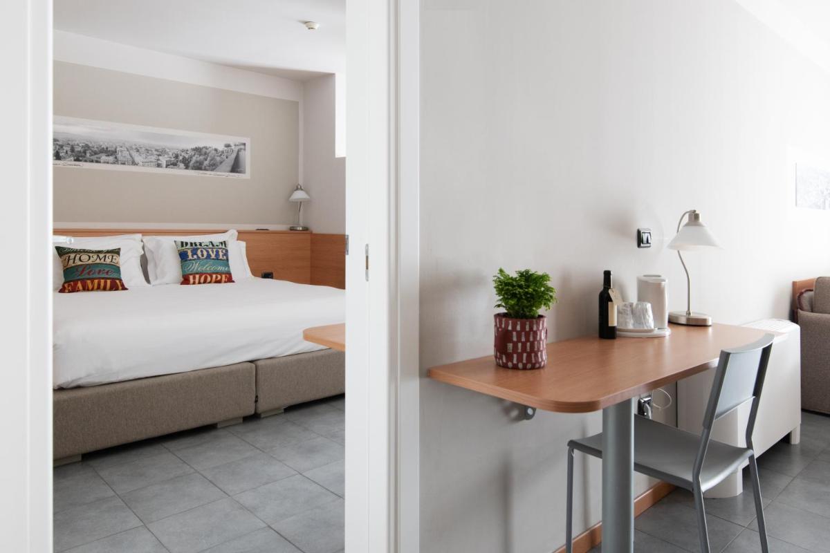 Hotel Borgo Brianteo - Housity