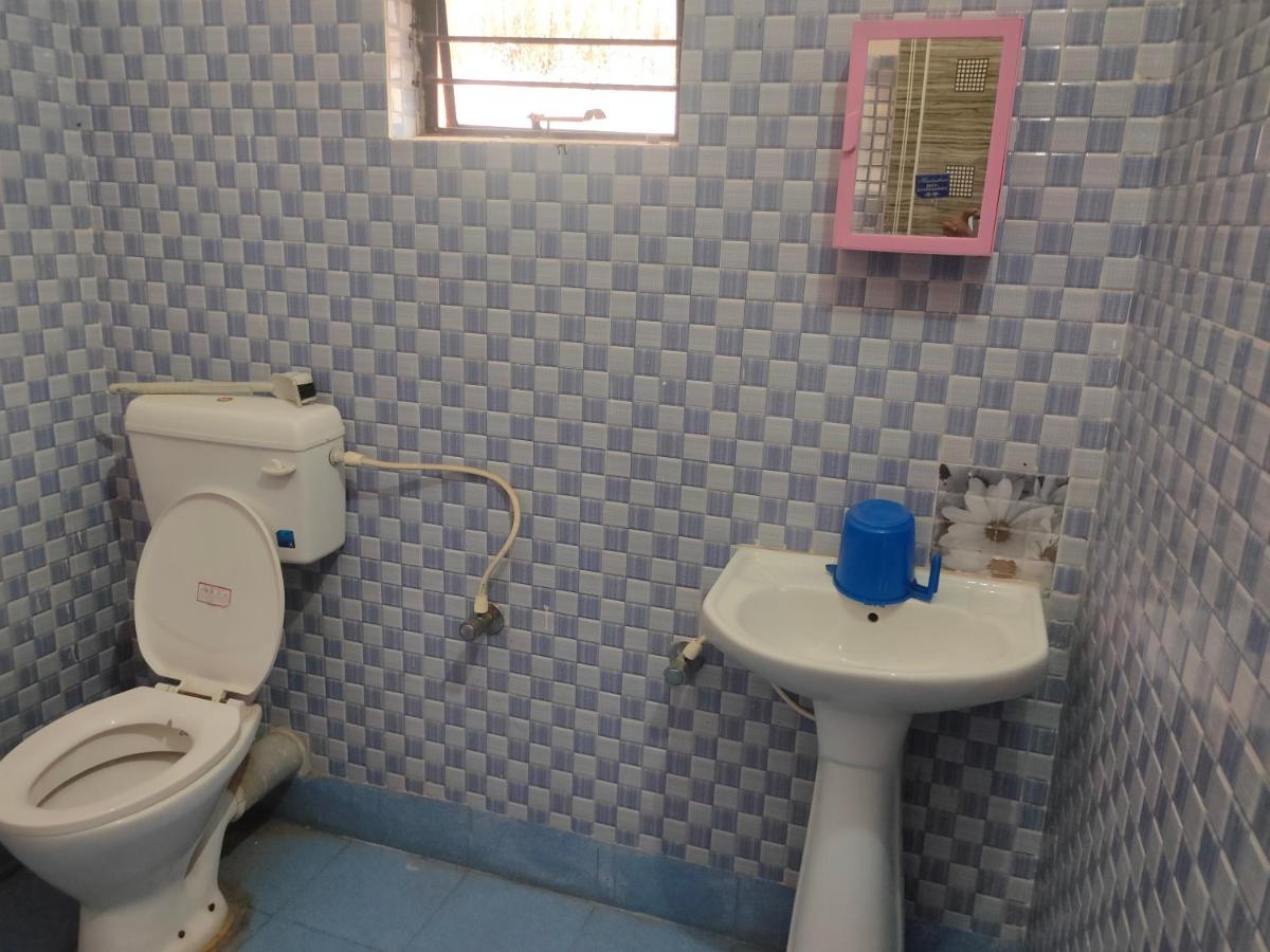 STAYMAKER Meerasray Stay - Housity