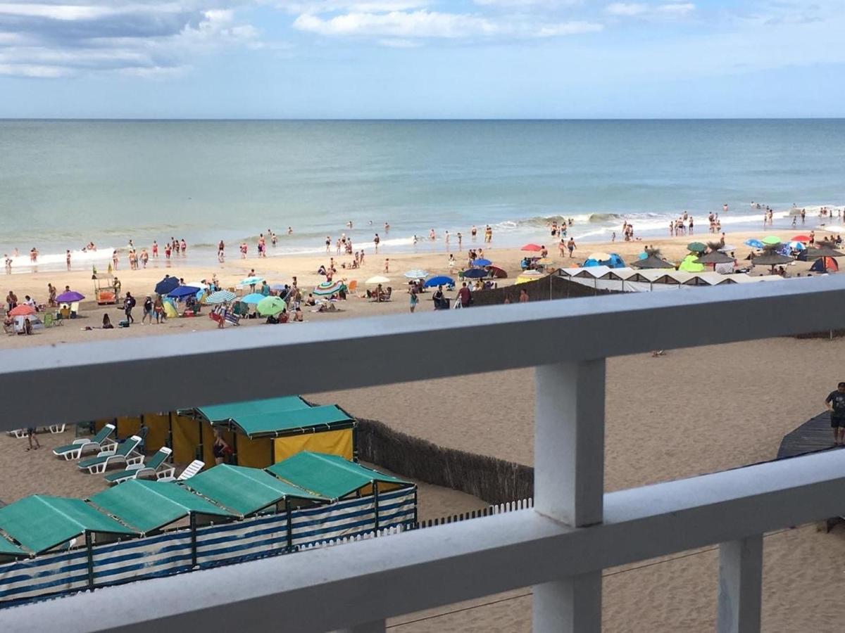 Triplex Frente al Mar Balcon Villa Gesell - Housity
