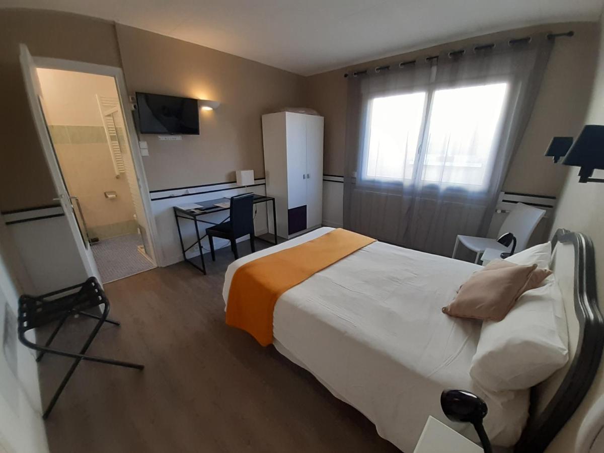 Hôtel du Tricastin - Housity