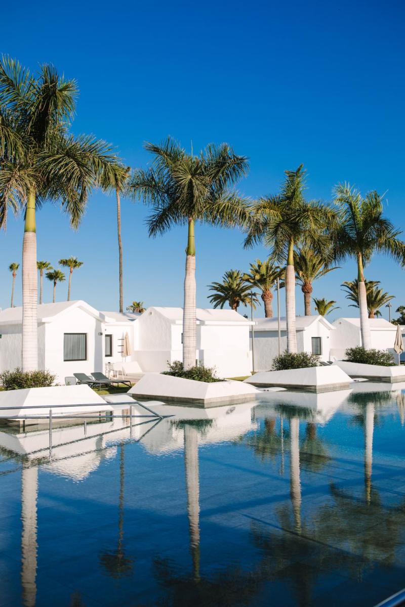 Piscina en o cerca de Club Maspalomas Suites & Spa - Adults Only