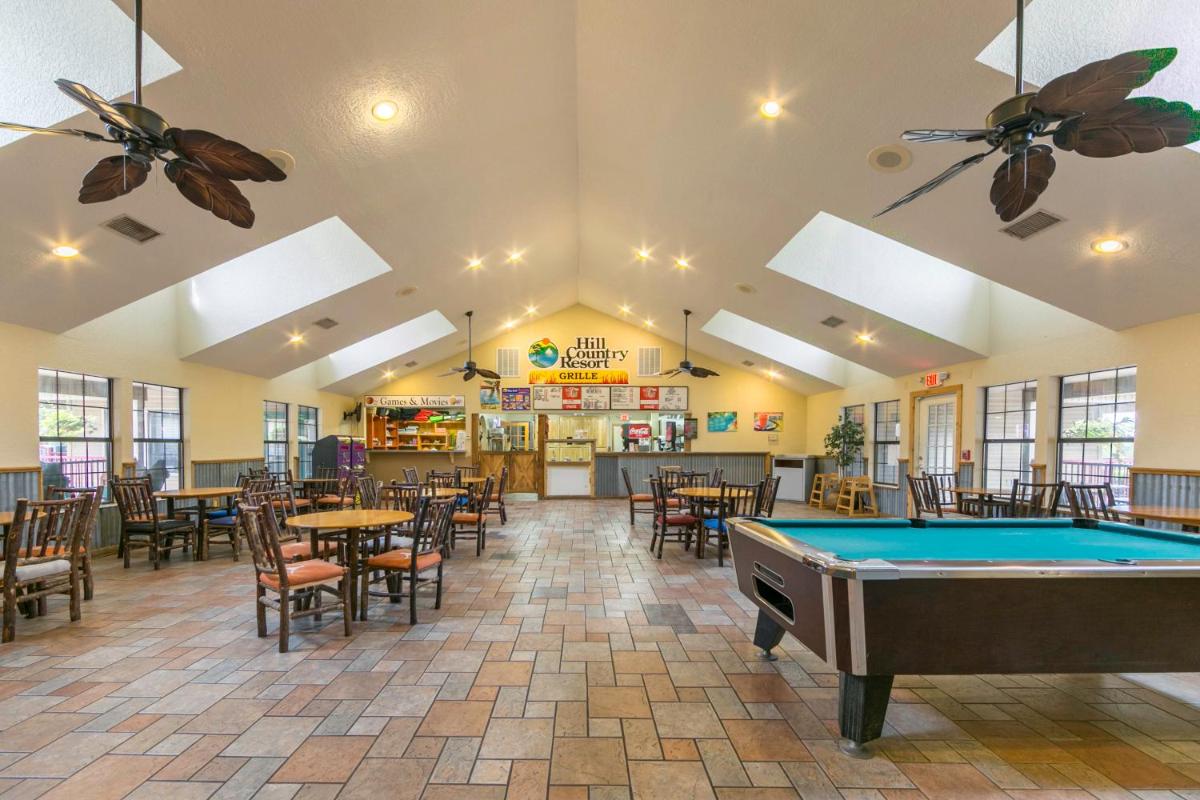 Suitetrails - Holiday Inn Club Vacations Hill Country Resort at Canyon Lake