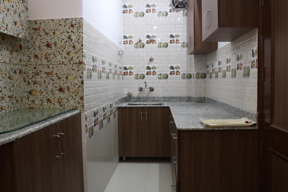Sai Service Apartment - Housity