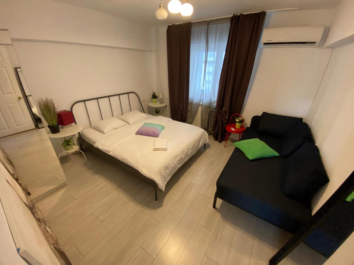 Green Apartment 4 Mircea Voda - Housity