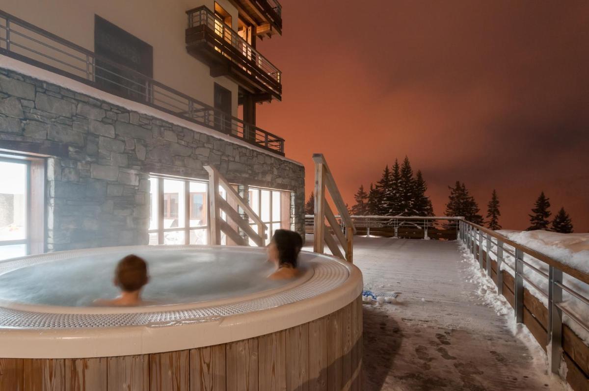L'établissement Résidence Pierre & Vacances Premium Les Terrasses d'Hélios en hiver