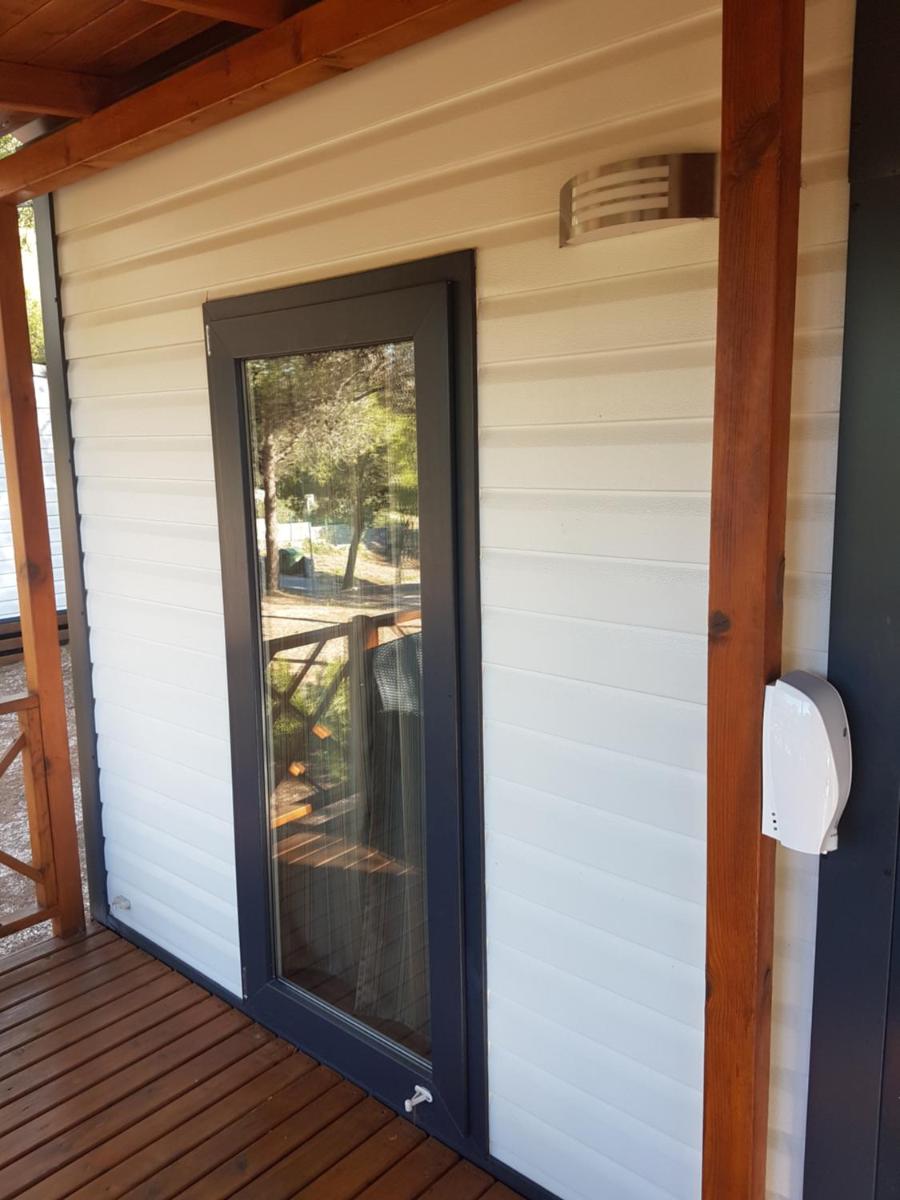 Mobile Homes Jezera - Housity