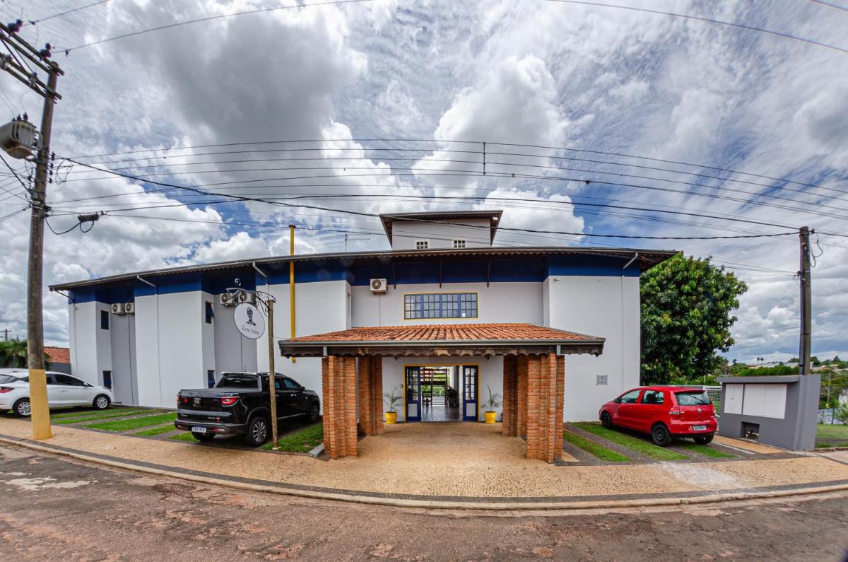 Pousada Dona Emilia - Housity