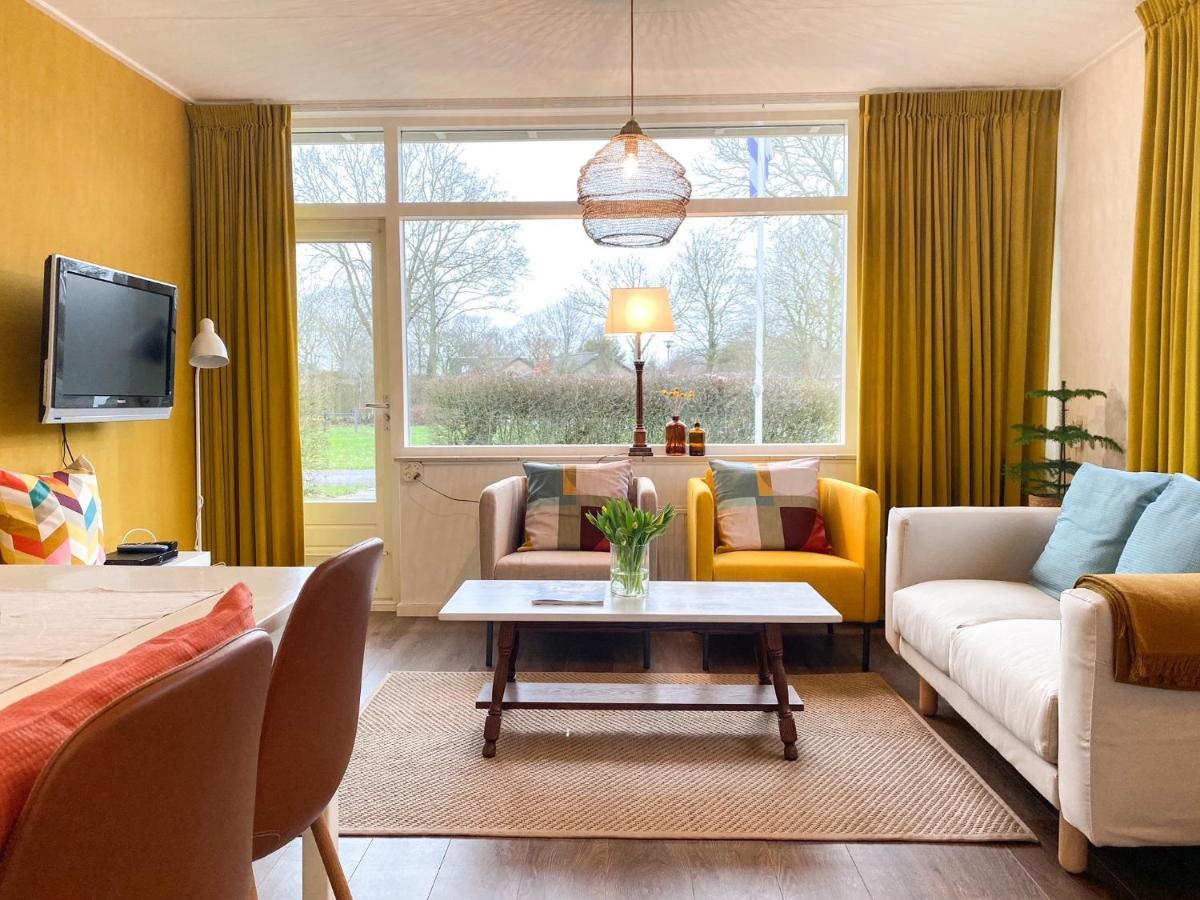 Prachtige bungalow Oostkapelle OK33 - Housity