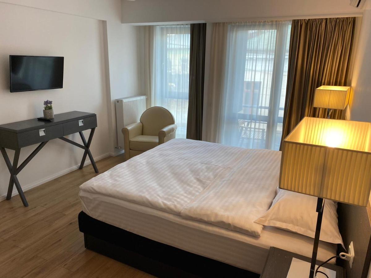 Urban 7 Residence - Housity