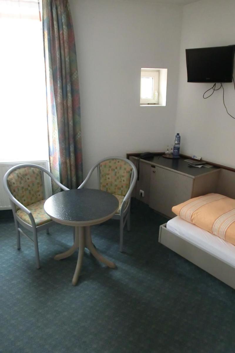 Hotel Eigen - Housity
