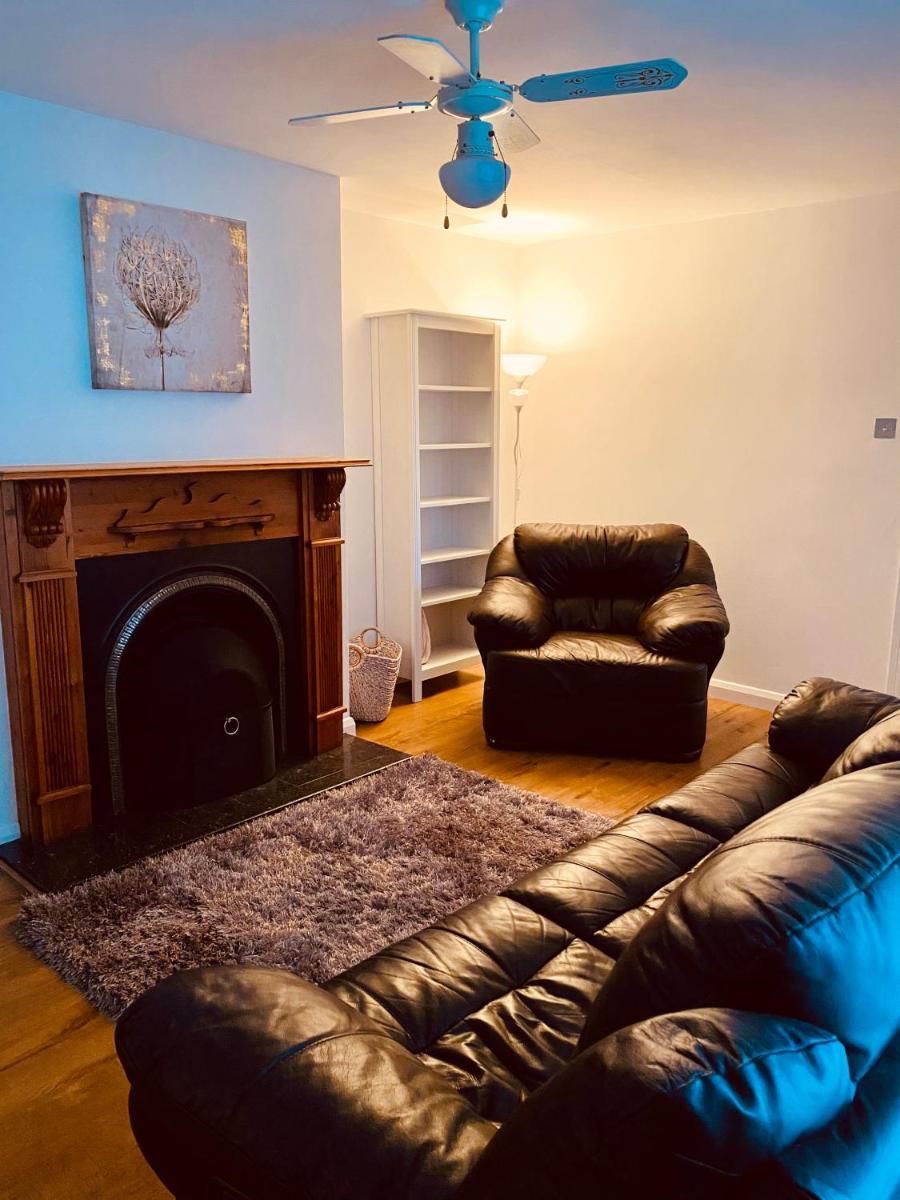 Waterside Star - Housity