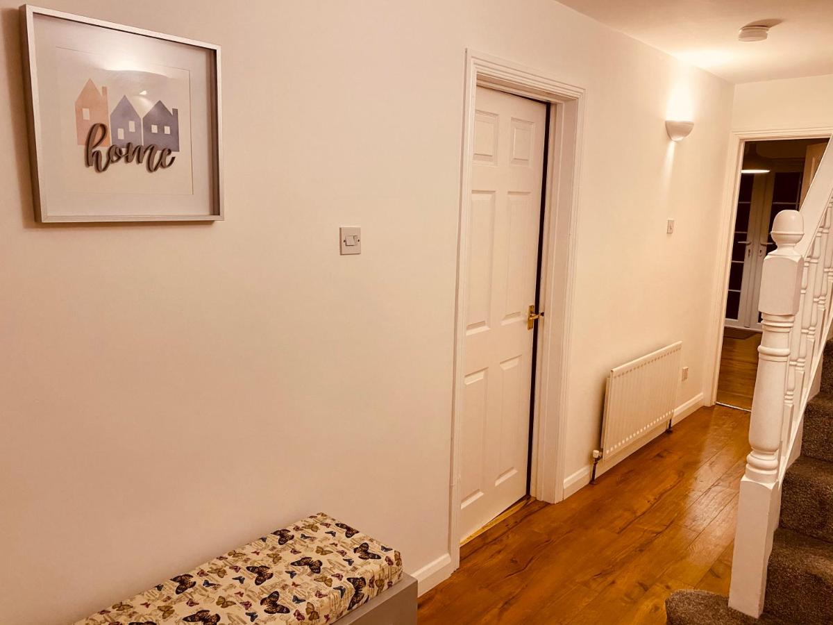 Waterside Star - Housity