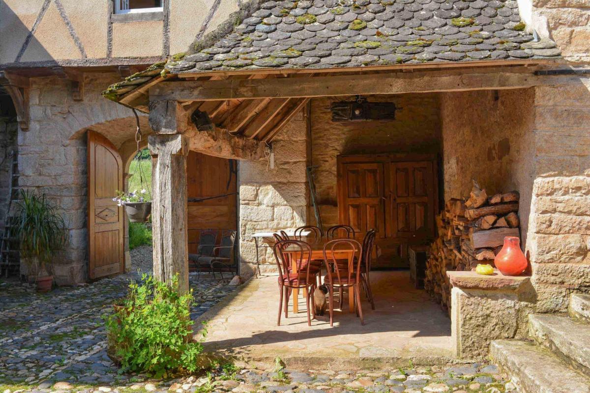 La cour pavée - Housity