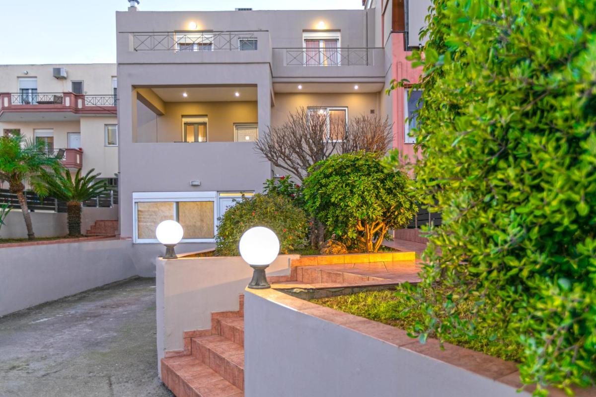 Victoria's Place - Housity